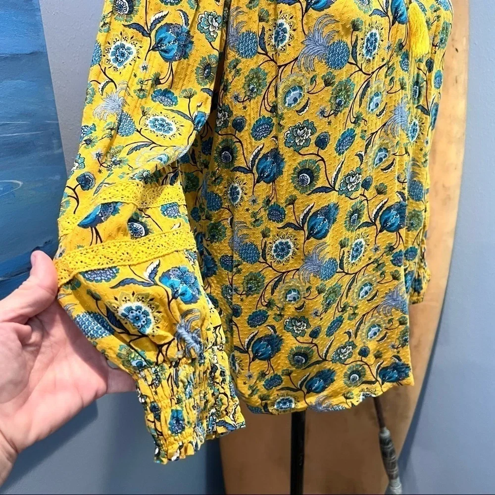 ⭐️Anthro’s Jane & Delancey, Yellow Pineapple Floral Top,Super Soft, Pull-Over, M - Picture 8 of 13